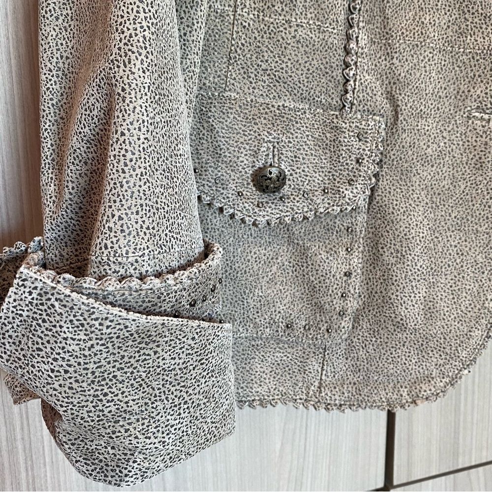 Bradley by Bradley Bayou Suede Leather Studded Moto Jacket Small - Picture 3 of 16